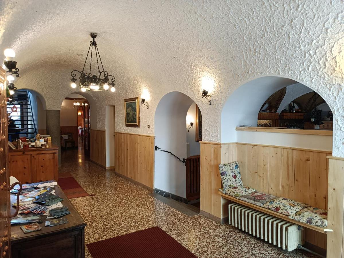 Hotel Gufo بورمْيو المظهر الخارجي الصورة