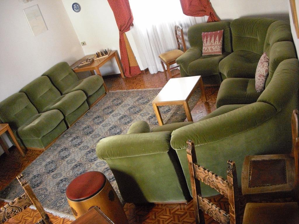 Hotel Gufo بورمْيو المظهر الخارجي الصورة