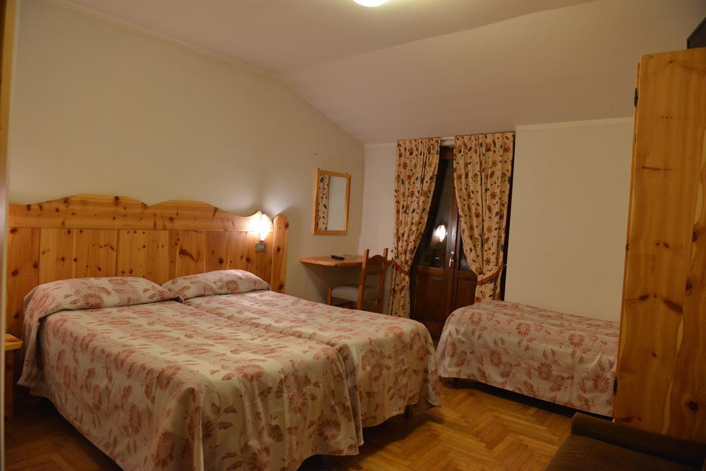 Hotel Gufo بورمْيو المظهر الخارجي الصورة