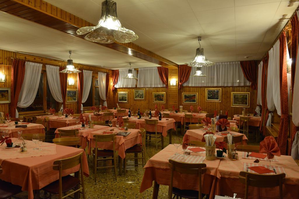 Hotel Gufo بورمْيو المظهر الخارجي الصورة