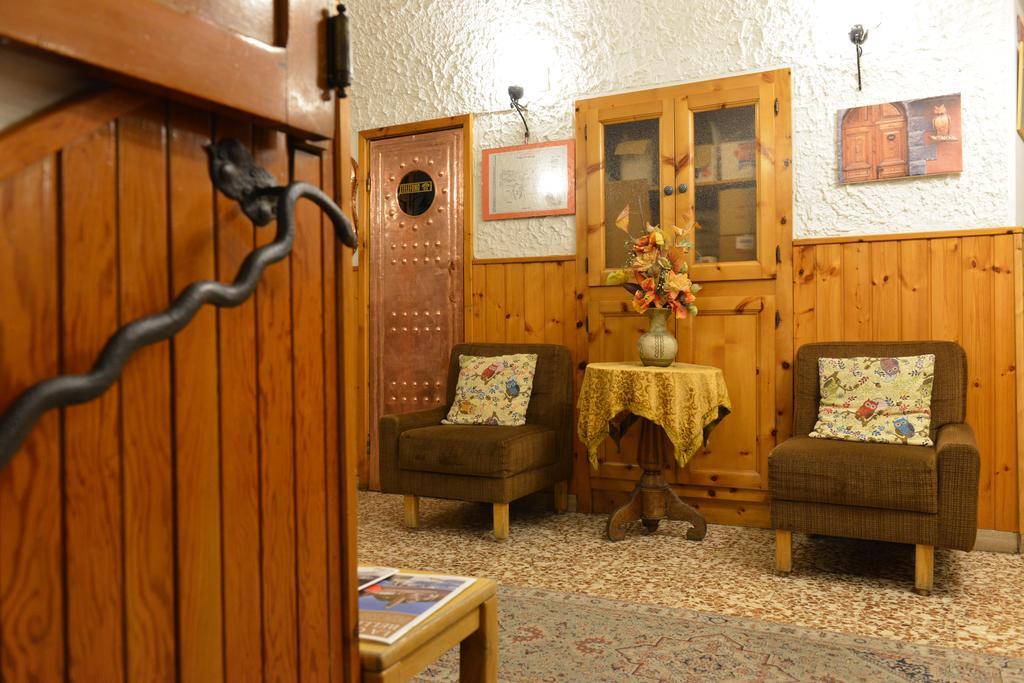 Hotel Gufo بورمْيو المظهر الخارجي الصورة